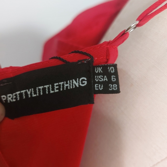 Pretty Little Thing Ruffle Maxi Dress - Picture 4 of 5